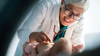 Fondazione Gimbe: in Calabria mancano 10 pediatri di famiglia
