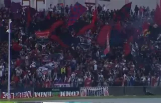 Calcio, Serie B | Una doppietta di Larrivey regala la salvezza al Cosenza