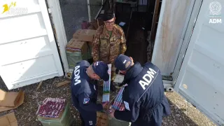 Fuochi d'artificio illegali al porto di Gioia: sequestrati 120 kg