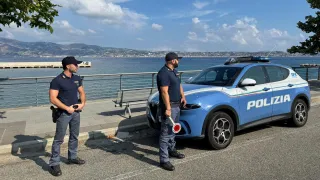 Scilla, controlli della Polizia nei lidi di Favazzina: multe per duemila euro