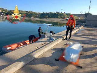 Ritrovato cadavere nel porto di Catanzaro Lido