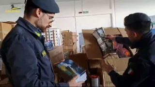 Sequestrati nel Catanzarese 330mila fuochi d'artificio illegali