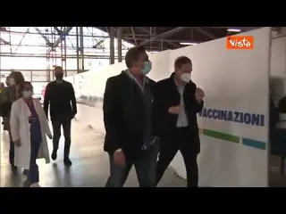 Insegnante morta dopo AstraZenca, Toti: “Non c’è correlazione, caso segnalato all’AIFA”