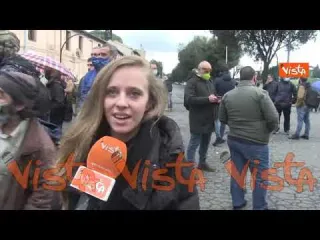 “Non ce la facciamo più, vogliamo ripartire”. Voci dei manifestanti alla protesta del Circo Massimo