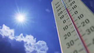 Caldo: estate 2026 pronta a superare il record assoluto del 2003