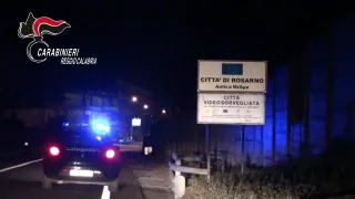 Tragico incidente nel Reggino: morti due ventenni, ferita un'altra persona