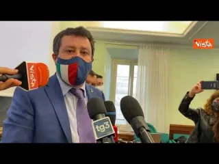 Riapertura scuola, Salvini: "È una priorità, prima si torna in classe, meglio è"
