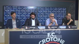 VIDEO | Calcio, parte la stagione 2023/2024 del Fc Crotone: ecco il ds Di Bari, e riecco mister Zauli