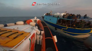 Nuovo sbarco di migranti a Roccella: arrivate 95 persone