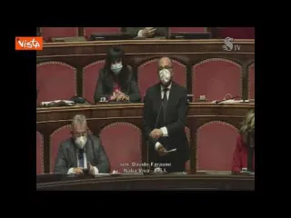 Vaccini, Faraone (Iv): “Inaccettabile dare rappresentanza politica a chi vuole saltare la fila”