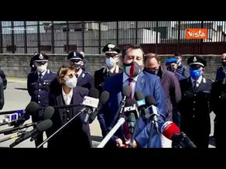 Gregoretti, Pm chiede non luogo a procedere. Salvini: “Contento. Torno tranquillo dai miei figli”