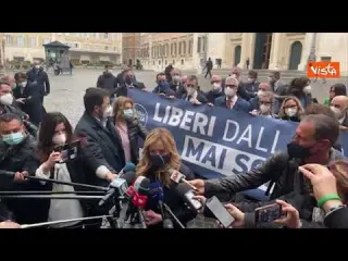 Droga, Meloni: "In Italia situazione fuori controllo"