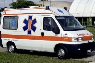 Cassano: una donna di 49 anni muore cadendo dal balcone