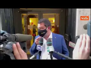 Salvini: "Lega pronta a chiedere riaperture in Cdm"