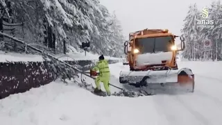 Maltempo in Calabria, Anas al lavoro su strade innevate
