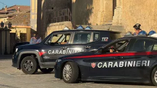 Cropani, aggredisce la moglie con un forchettone: arrestato 35enne
