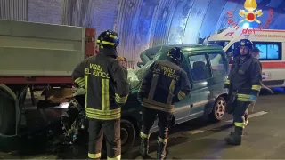 Grave incidente stradale sulla SS280: il bilancio è di due morti