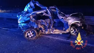 Incidente mortale sulla SS 106 a Belcastro: un morto e tre feriti