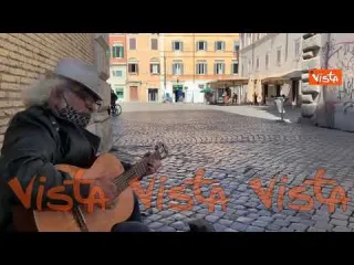 Trastevere in zona rossa, tutti a casa. Tranne chi non ce l’ha