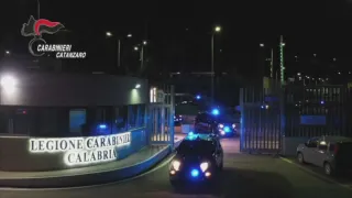 Catanzaro Lido, fugge all'alt dei Carabinieri: arrestato 34enne