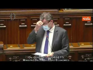 Giorgetti: "Per Air Italy chiederò tavolo interministeriale"