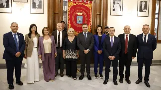 Cannizzaro presenta la nuova giunta comunale di Reggio Calabria