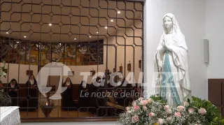 La Madonna di Lourdes abbraccia i fedeli calabresi