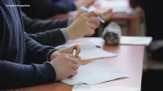 Pianificava aggressione a docente: indagini sulle chat