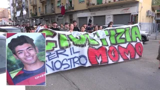 Cosenza scende in piazza per Mohamed Amin: «Verità e giustizia»