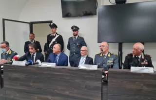 Blitz dell'antimafia a Cosenza: svelati i nuovi assetti della 'ndrangheta nel capoluogo bruzio (VIDEO)