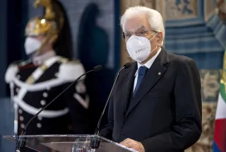 Coronavirus, Mattarella: «Sarà sconfitto dalla ricerca, sosteniamola» (VIDEO)