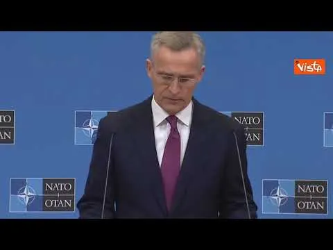 Stoltenberg (Nato): "Questa guerra è di Putin, gli chiediamo di ritirarsi immediatamente"