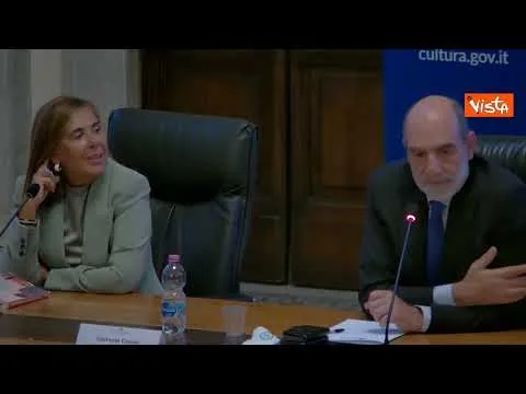 Giovanni Grasso presenta il suo romanzo: C'è qualcosa di me, ma il protagonista non è mio alter ego