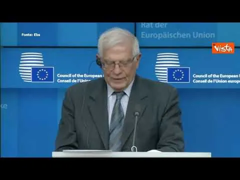 Ucraina, Borrell: "Bombardamenti continui, sembra vogliano distruggere il Paese"