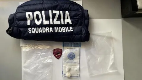 Lotta allo spaccio di droga, due arresti a Crotone
