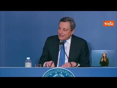 Migranti, Draghi: "In prossimo Cdm norma flussi, 70 mila lavoratori legali nell'industria"
