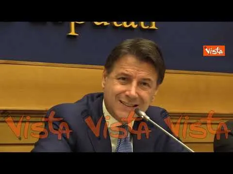 Conte: "Se Meloni tiene ad underdog investa sulla scuola invece di assegnare posti potere a parenti"