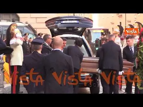 L'arrivo del feretro di Giorgio Napolitano per la Camera Ardente a Palazzo Madama