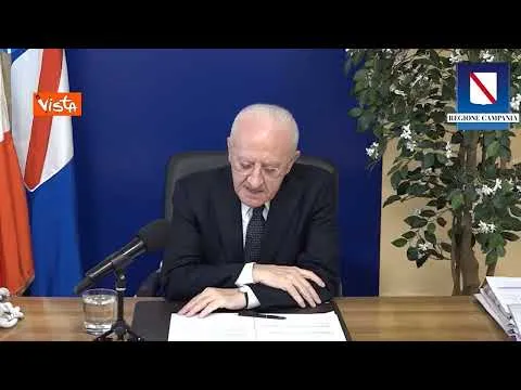 De Luca ancora contro Schlein: Che policromia, piano piano seguiremo tutto il cabaret