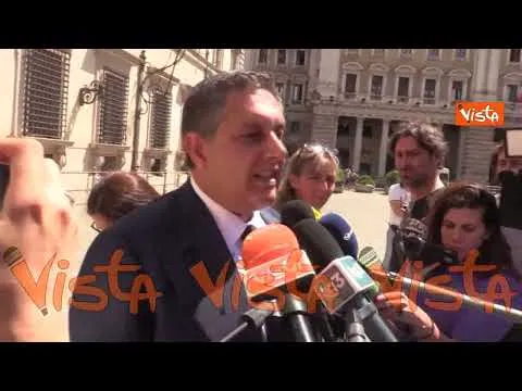 Toti: "Governo mi sembra un condominio litigioso. Servono meno slogan e più concretezza"