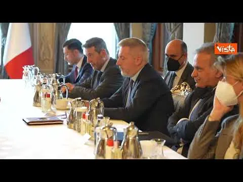Il ministro della Difesa Guerini incontra a Istanbul gli omologhi di Turchia e Gb