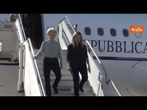 Meloni, von der Leyen e Johansson arrivate a Lampedusa per visita a hotspot migranti