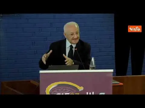 De Luca: "Sistema informatico Campania ha subito attacco hacker, lo abbiamo sventato"