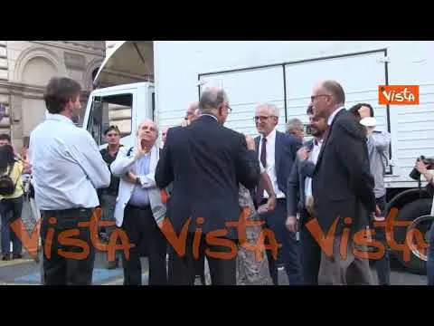Letta, Franceschini, Gualtieri e Zingaretti dietro le quinte al comizio del Pd a Piazza SS Apostoli