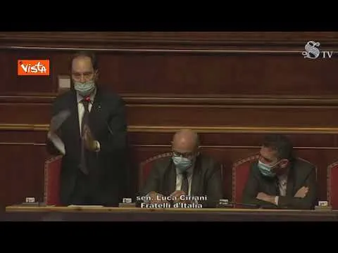Pnrr, Ciriani: "FdI vota no, non conosciamo testo"