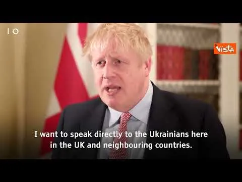 Boris Johnson inizia un discorso in ucraino: "Quello che succede nel vostro Paese è un abominio"