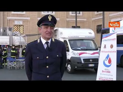 DonatoriNati, la raccolta di sangue in piazza a Roma. La Polizia: "Gesto di solidarietà tra popoli"