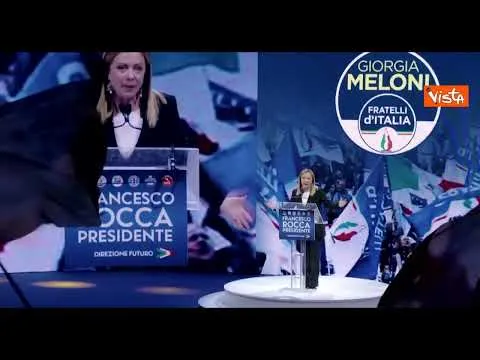 Meloni: "Difenderemo aziende da chi vuol farci magiare polvere di cavallette"