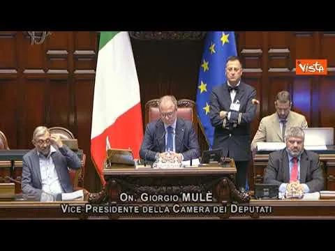 Mulè: Cordoglio e solidarietà per l'incendio della casa di riposo a Milano