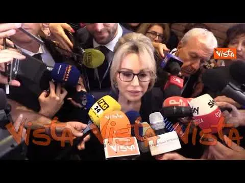 Marina Berlusconi: "Andiamo avanti a lavorare come voleva nostro padre"